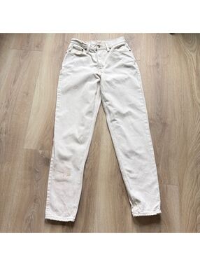 Levi's Premium 80s Mom Jeans White Cream Size 26 Read Description